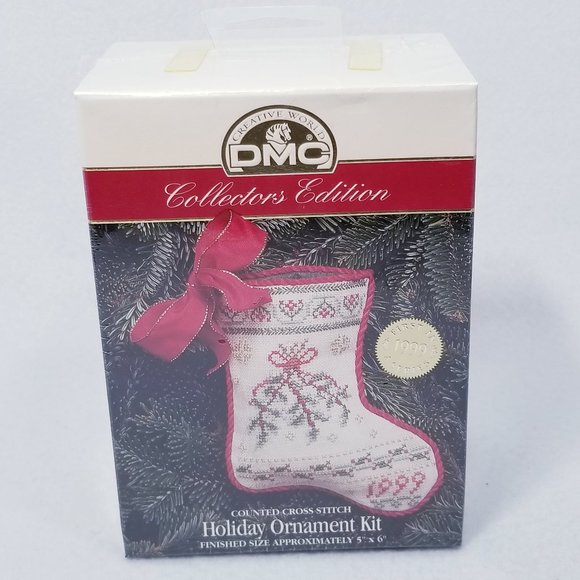 DMC Christmas Holiday Counted Cross Stitch Ornament Kit- New/Sealed - Picture 1 of 3
